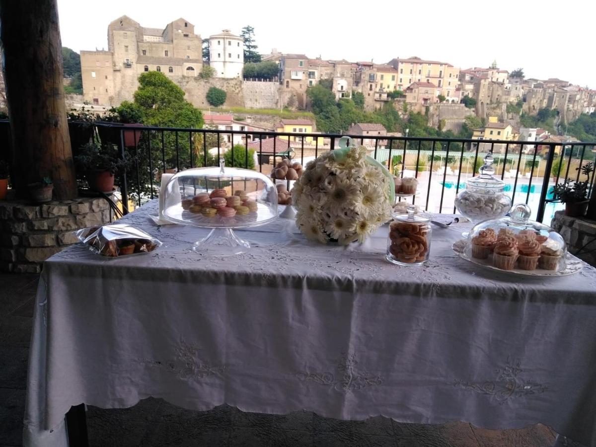 Le Rocce Bed & Breakfast SantʼAgata deʼ Goti Dış mekan fotoğraf