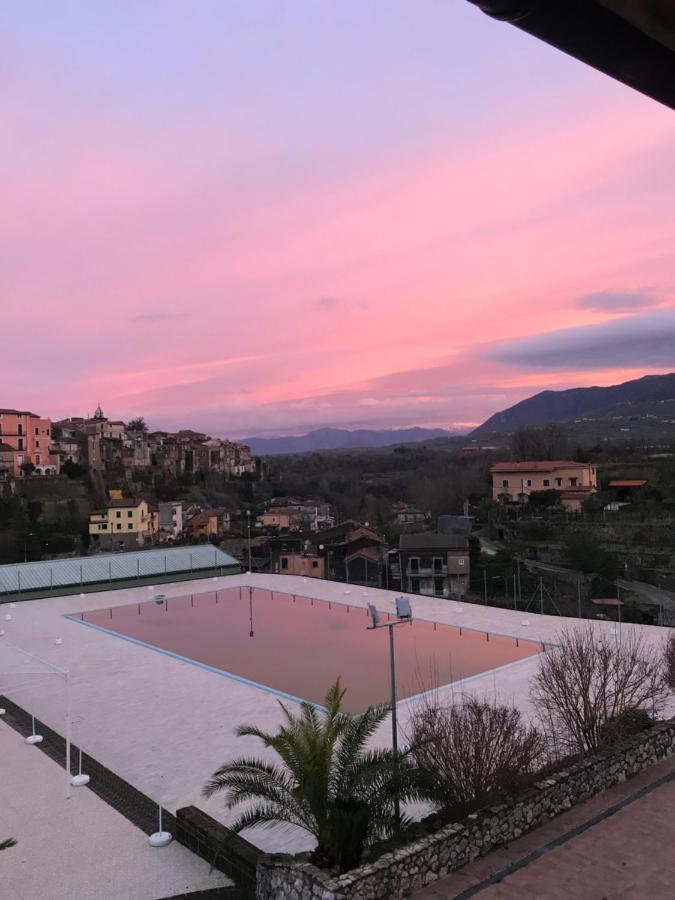 Le Rocce Bed & Breakfast SantʼAgata deʼ Goti Dış mekan fotoğraf