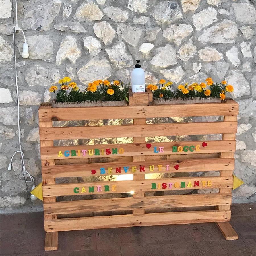 Le Rocce Bed & Breakfast SantʼAgata deʼ Goti Dış mekan fotoğraf