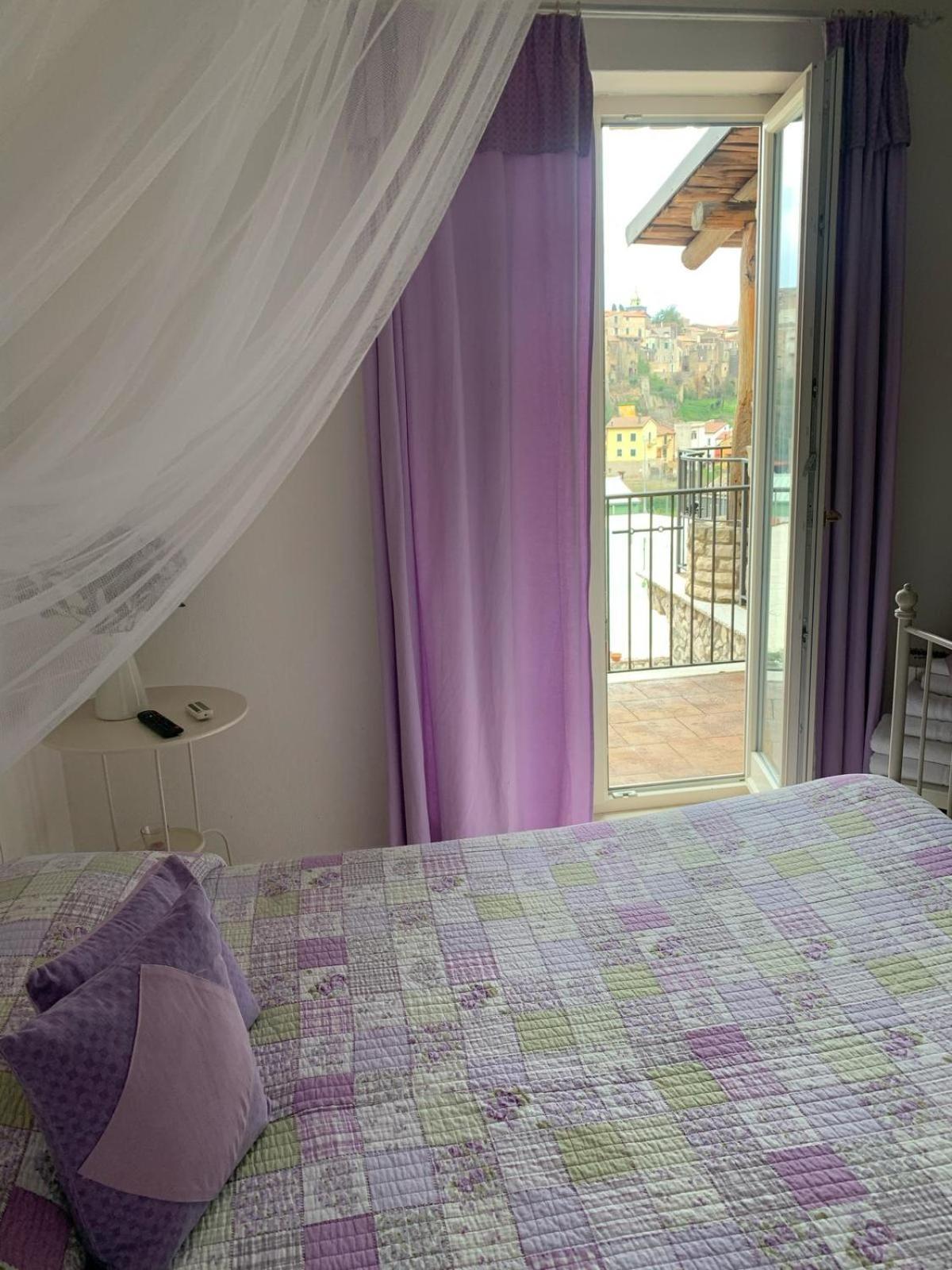 Le Rocce Bed & Breakfast SantʼAgata deʼ Goti Dış mekan fotoğraf