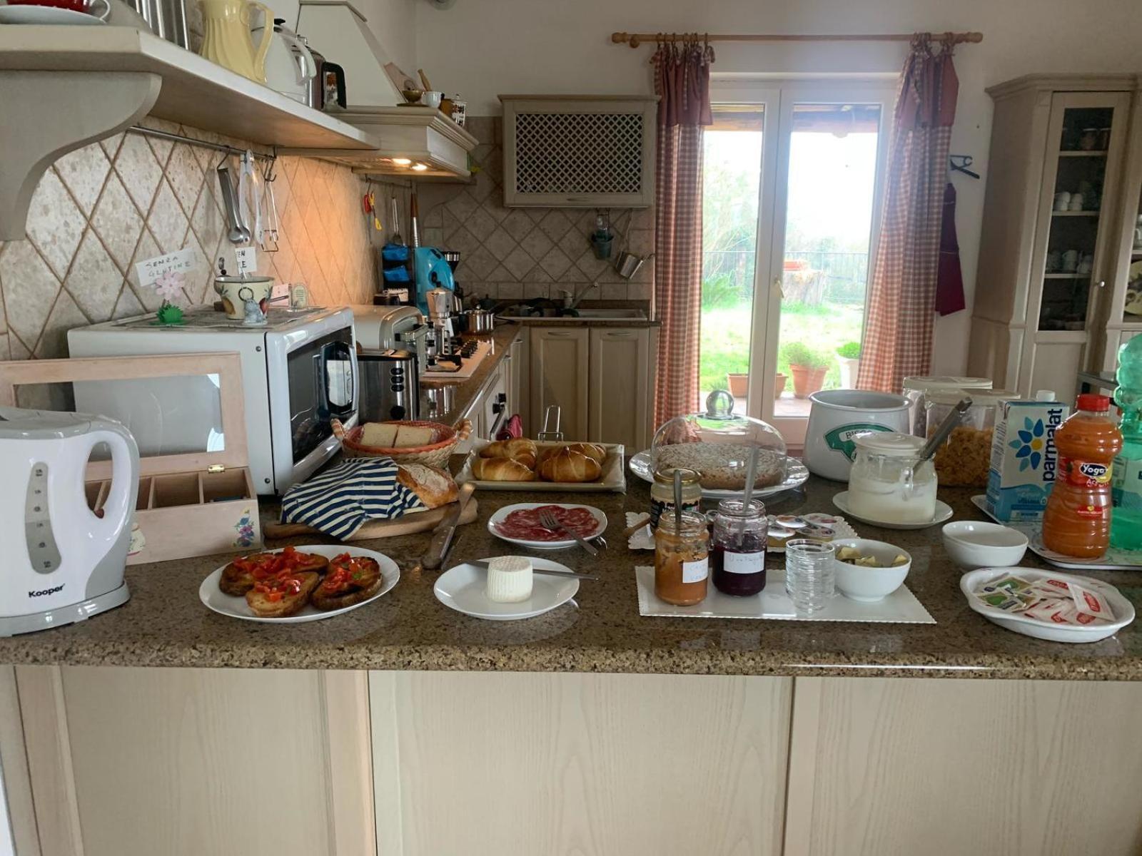 Le Rocce Bed & Breakfast SantʼAgata deʼ Goti Dış mekan fotoğraf