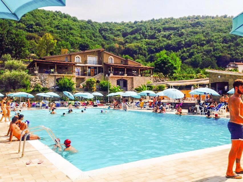 Le Rocce Bed & Breakfast SantʼAgata deʼ Goti Dış mekan fotoğraf