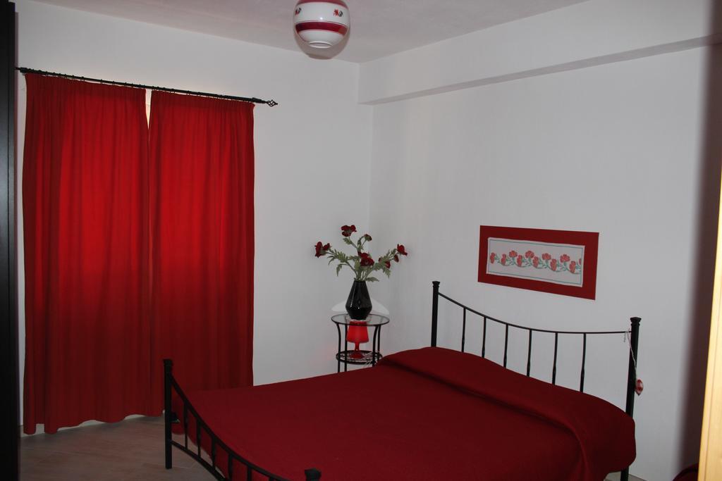 Le Rocce Bed & Breakfast SantʼAgata deʼ Goti Dış mekan fotoğraf