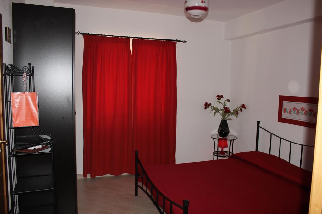 Le Rocce Bed & Breakfast SantʼAgata deʼ Goti Dış mekan fotoğraf