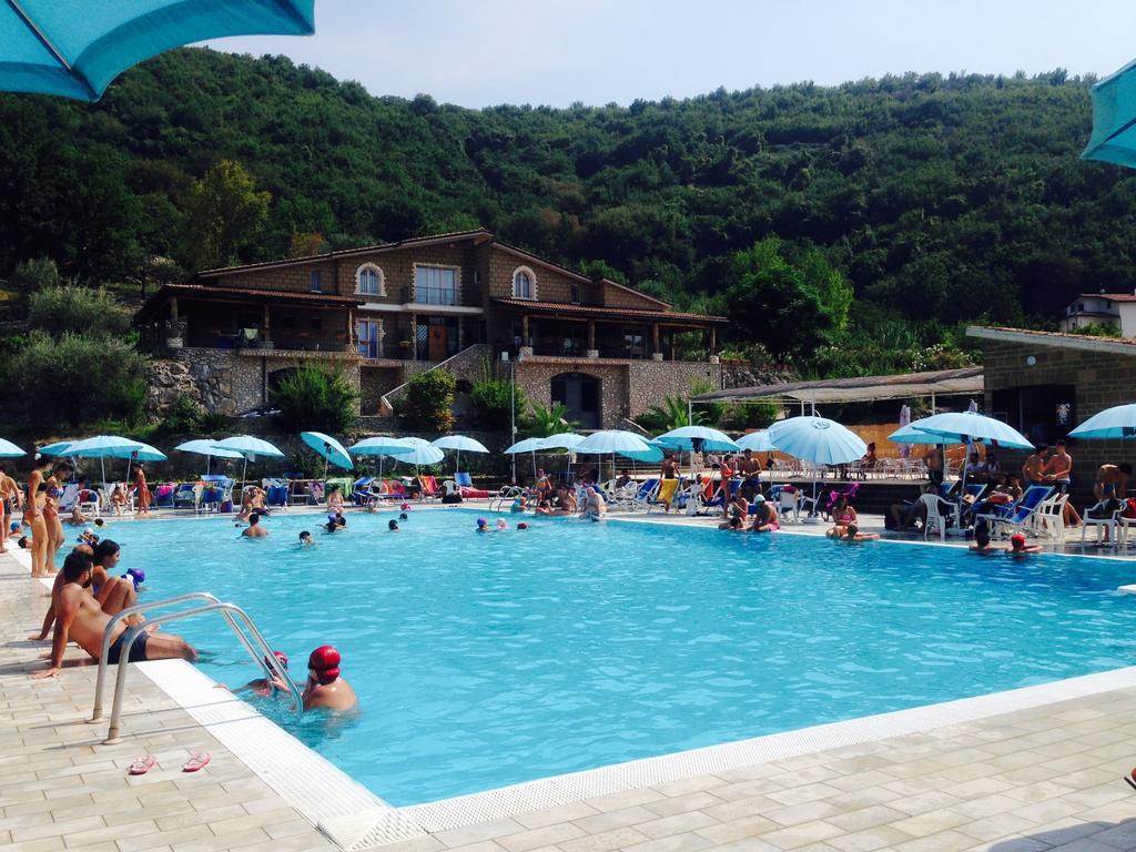 Le Rocce Bed & Breakfast SantʼAgata deʼ Goti Dış mekan fotoğraf