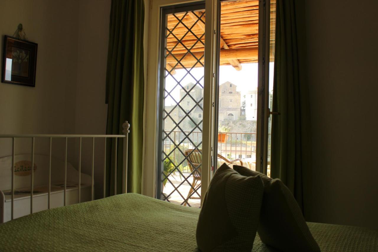 Le Rocce Bed & Breakfast SantʼAgata deʼ Goti Oda fotoğraf
